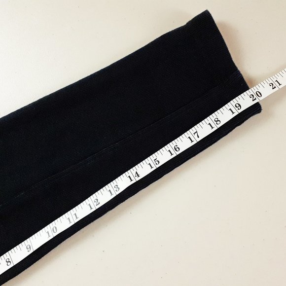 Point Zero Gold Edition Black Quarter-zip Sweater - Picture 10 of 15